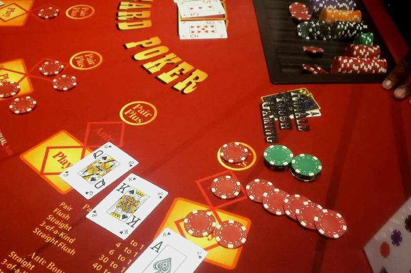 7 Mẹo Đánh Ba Cây Thắng Lớn Bạn Không Thể Bỏ Qua 5 Đặt cược vào những người chơi lão luyện